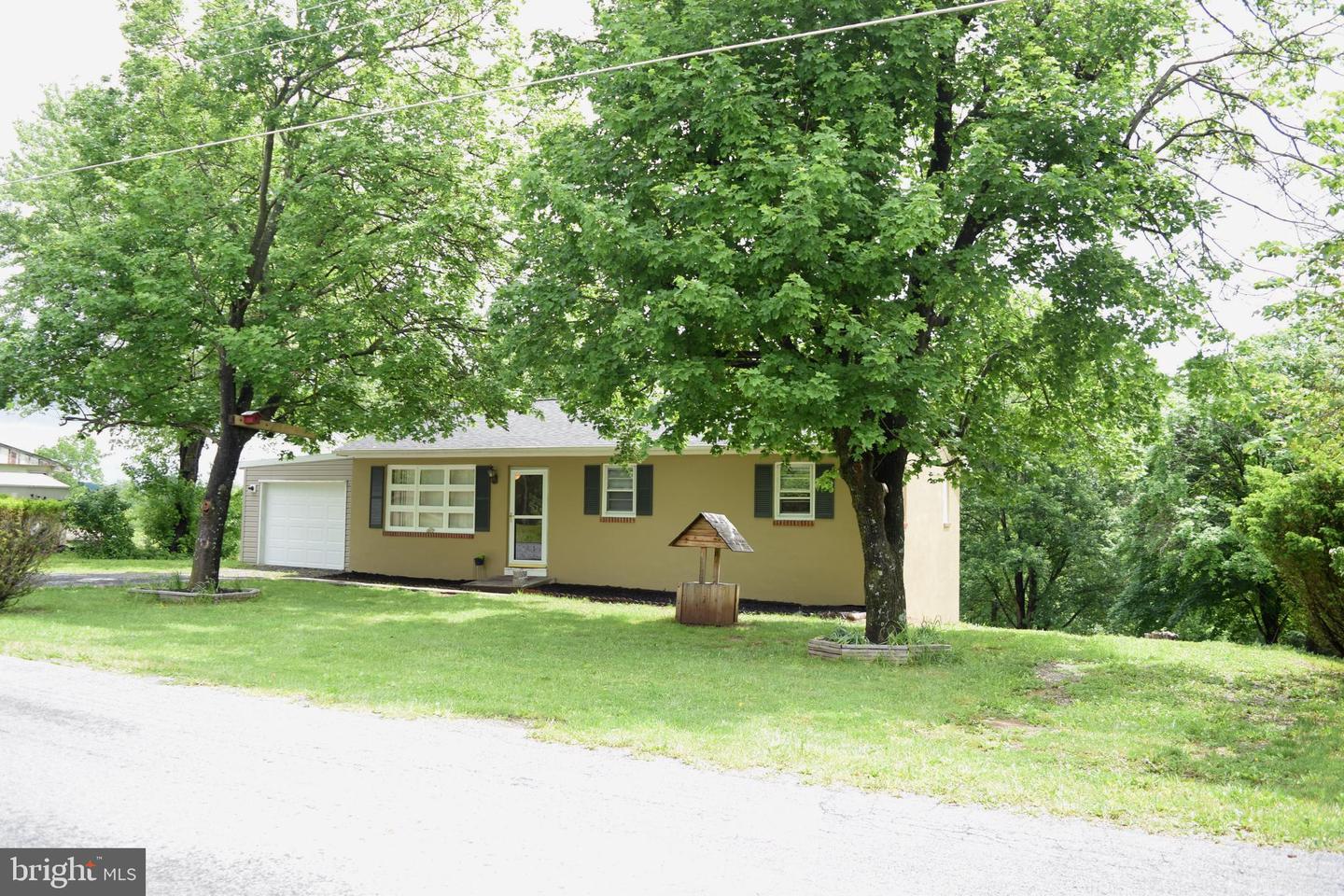 398 OLD BETHEL CHURCH RD, WINCHESTER, Virginia 22603, 3 Bedrooms Bedrooms, 8 Rooms Rooms,1 BathroomBathrooms,Residential,For sale,398 OLD BETHEL CHURCH RD,VAFV2034214 MLS # VAFV2034214