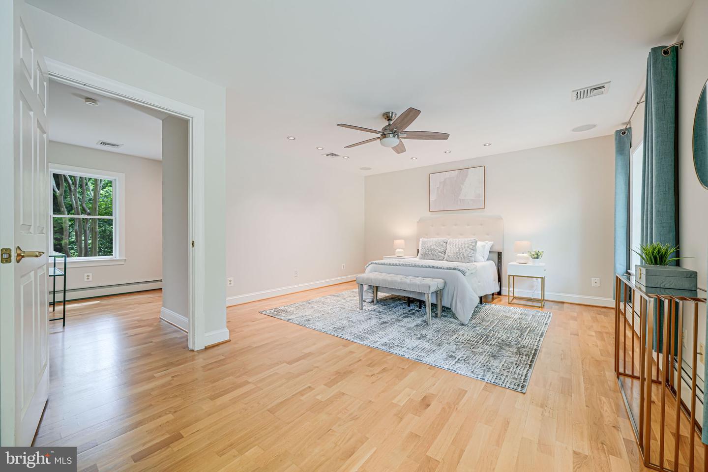 3404 RUSTIC WAY LN, FALLS CHURCH, Virginia 22044, 3 Bedrooms Bedrooms, ,2 BathroomsBathrooms,Residential,For sale,3404 RUSTIC WAY LN,VAFX2241308 MLS # VAFX2241308