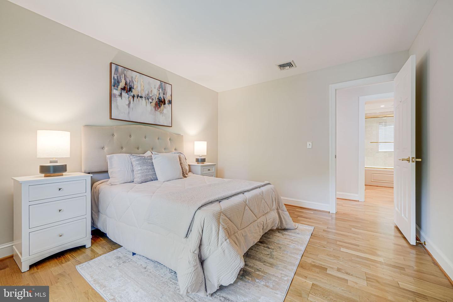 3404 RUSTIC WAY LN, FALLS CHURCH, Virginia 22044, 3 Bedrooms Bedrooms, ,2 BathroomsBathrooms,Residential,For sale,3404 RUSTIC WAY LN,VAFX2241308 MLS # VAFX2241308