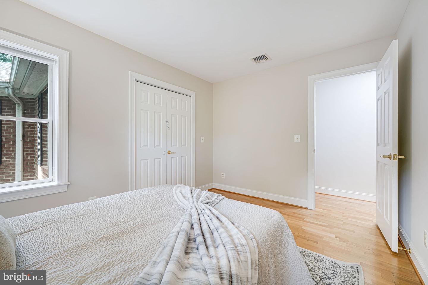 3404 RUSTIC WAY LN, FALLS CHURCH, Virginia 22044, 3 Bedrooms Bedrooms, ,2 BathroomsBathrooms,Residential,For sale,3404 RUSTIC WAY LN,VAFX2241308 MLS # VAFX2241308
