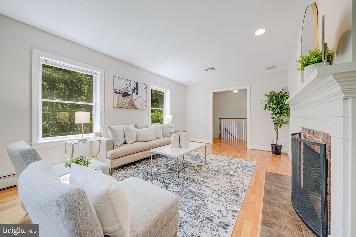 3404 RUSTIC WAY LN, FALLS CHURCH, Virginia 22044, 3 Bedrooms Bedrooms, ,2 BathroomsBathrooms,Residential,For sale,3404 RUSTIC WAY LN,VAFX2241308 MLS # VAFX2241308