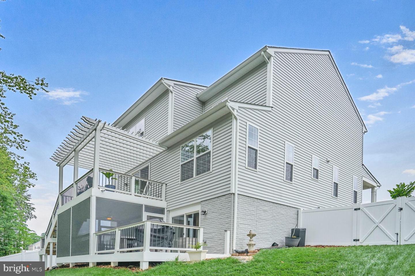 108 DRIBBLER WAY, STAFFORD, Virginia 22554, 5 Bedrooms Bedrooms, ,4 BathroomsBathrooms,Residential,For sale,108 DRIBBLER WAY,VAST2038934 MLS # VAST2038934