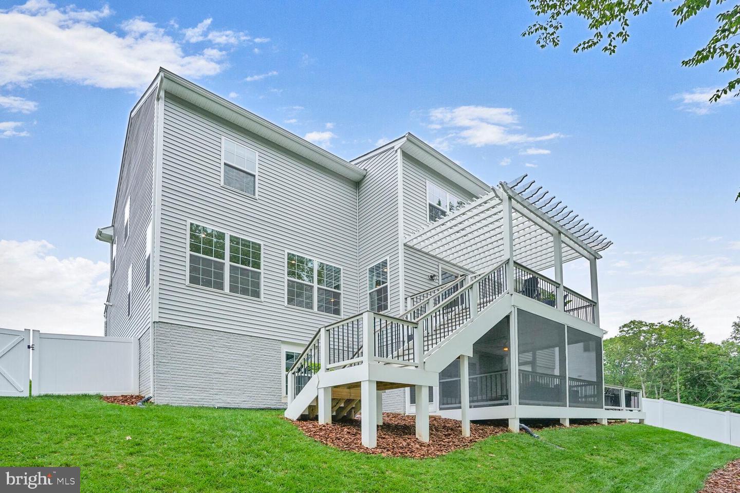 108 DRIBBLER WAY, STAFFORD, Virginia 22554, 5 Bedrooms Bedrooms, ,4 BathroomsBathrooms,Residential,For sale,108 DRIBBLER WAY,VAST2038934 MLS # VAST2038934