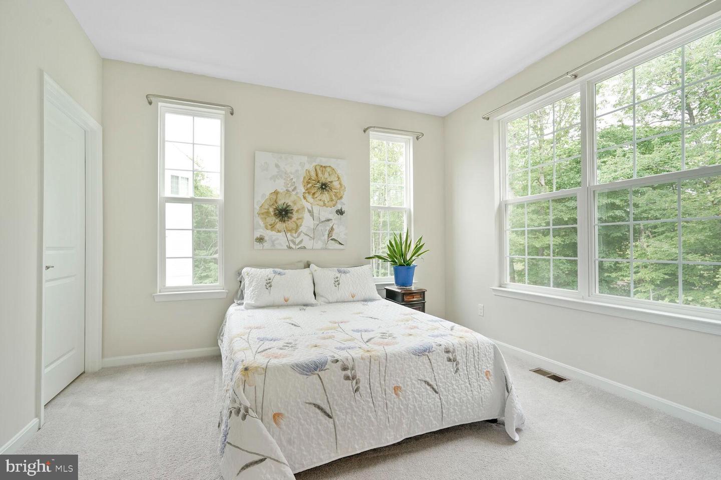 108 DRIBBLER WAY, STAFFORD, Virginia 22554, 5 Bedrooms Bedrooms, ,4 BathroomsBathrooms,Residential,For sale,108 DRIBBLER WAY,VAST2038934 MLS # VAST2038934