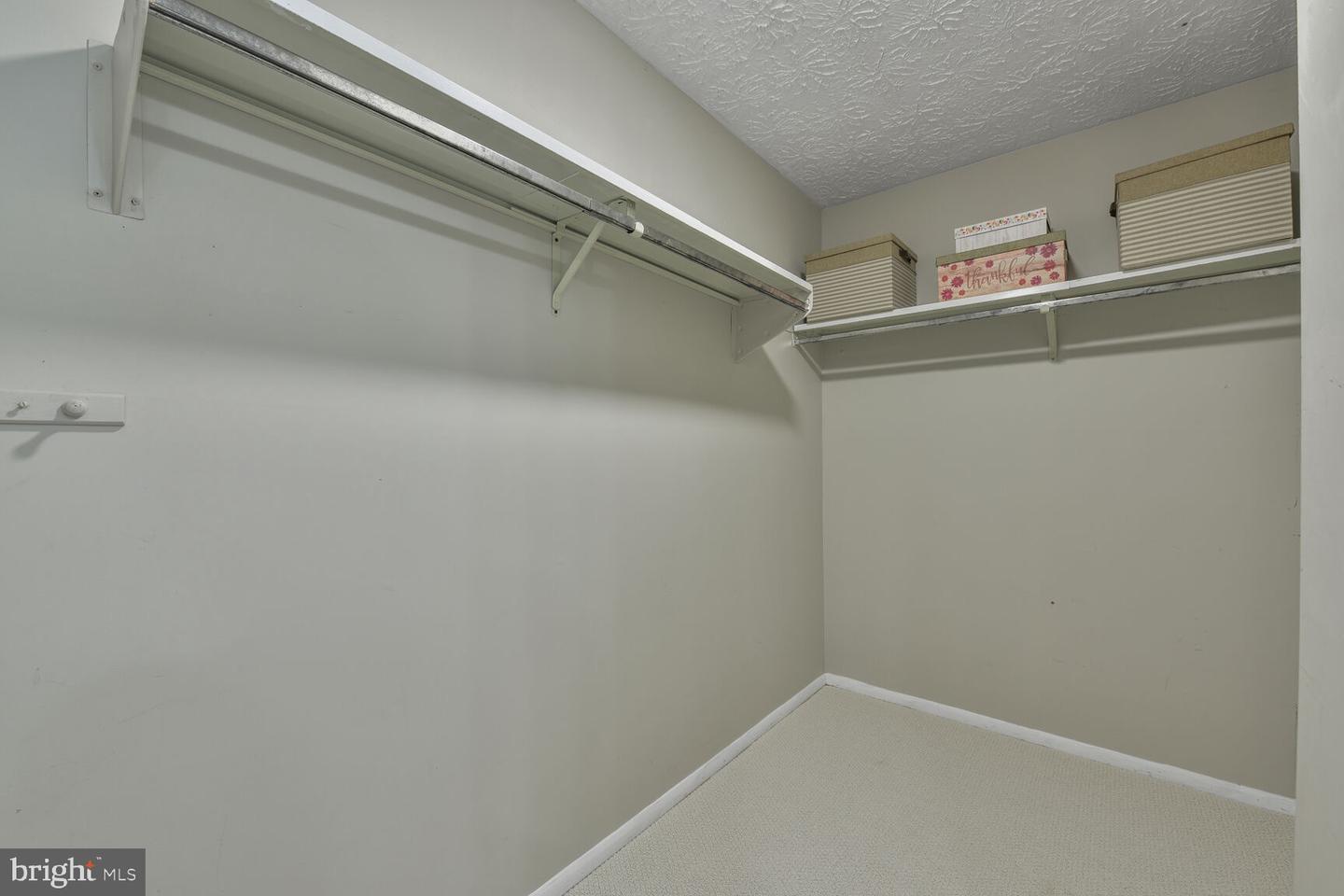 3378 MONARCH LN, ANNANDALE, Virginia 22003, 5 Bedrooms Bedrooms, ,2 BathroomsBathrooms,Residential,For sale,3378 MONARCH LN,VAFX2241508 MLS # VAFX2241508