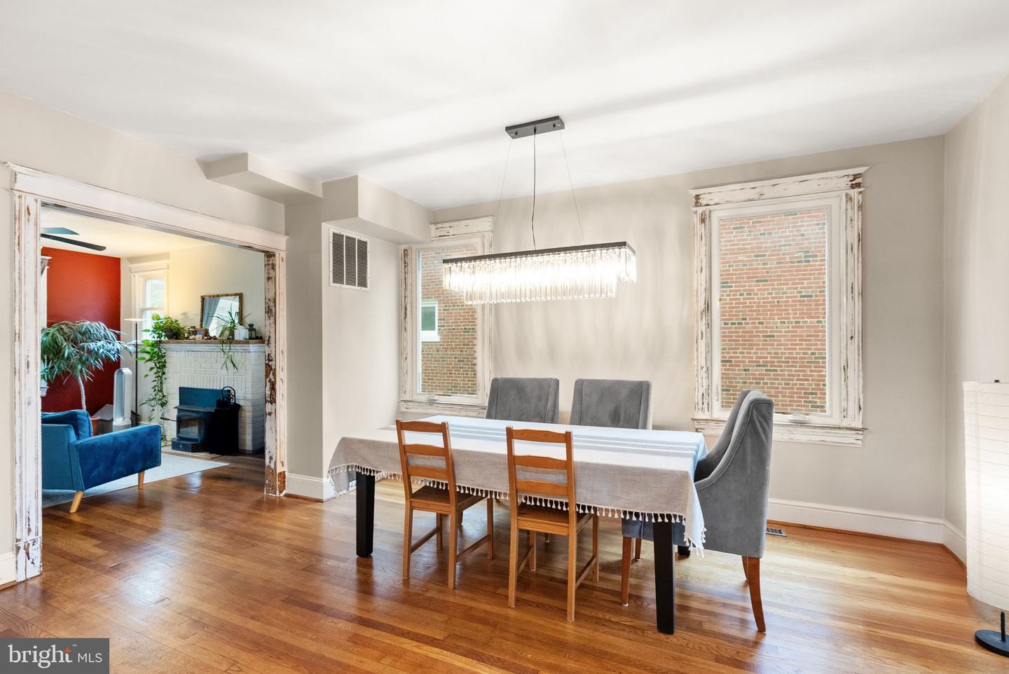 5815 4TH ST NW, WASHINGTON, District Of Columbia 20011, 4 Bedrooms Bedrooms, 17 Rooms Rooms,2 BathroomsBathrooms,Residential,For sale,5815 4TH ST NW,DCDC2201156 MLS # DCDC2201156
