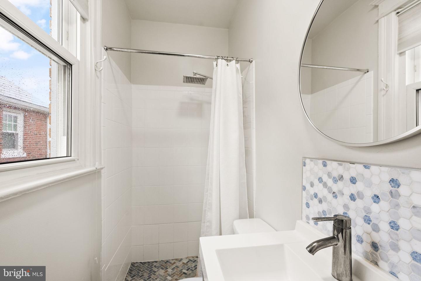 5815 4TH ST NW, WASHINGTON, District Of Columbia 20011, 4 Bedrooms Bedrooms, 17 Rooms Rooms,2 BathroomsBathrooms,Residential,For sale,5815 4TH ST NW,DCDC2201156 MLS # DCDC2201156