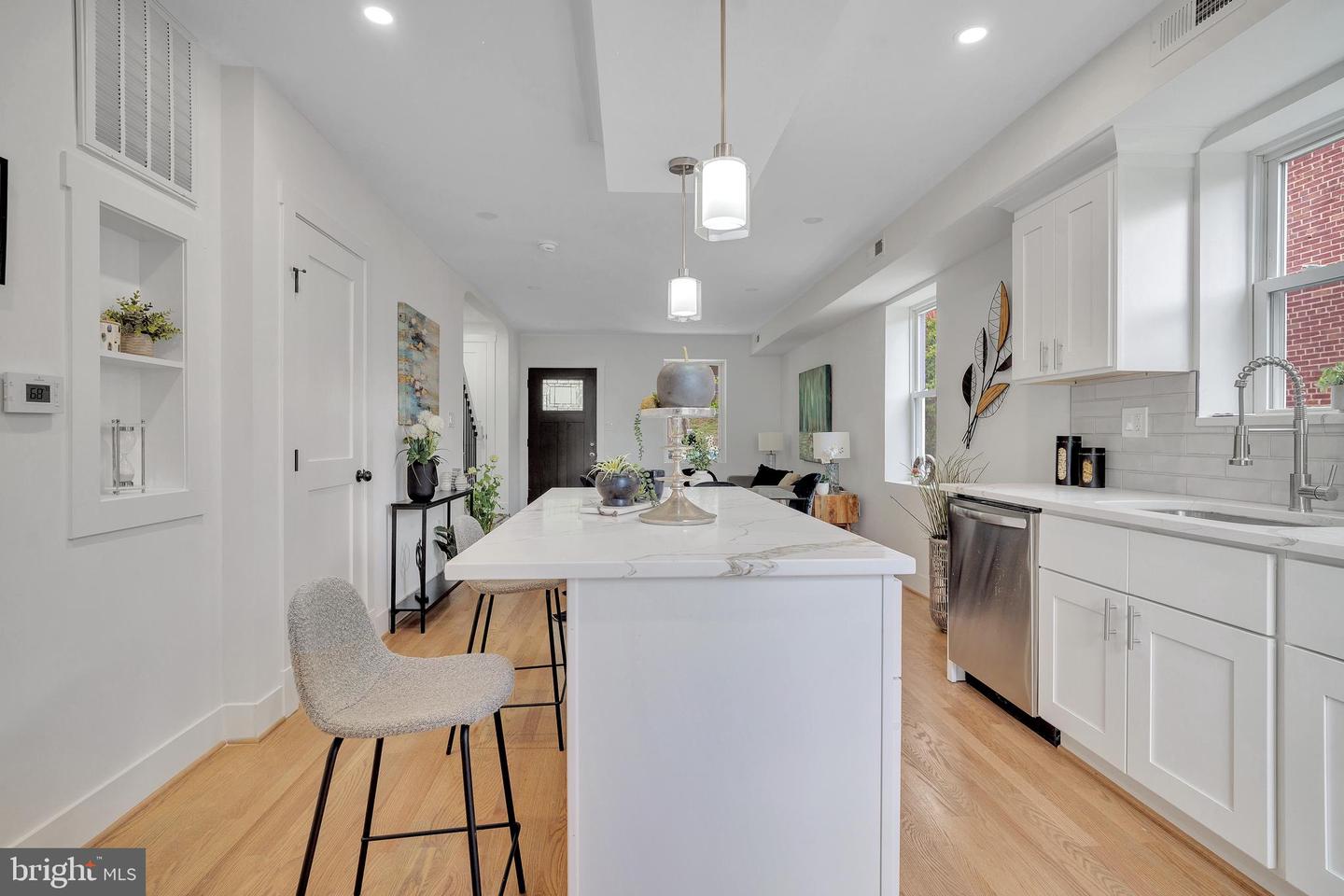 1636 40TH ST SE, WASHINGTON, District Of Columbia 20020, 3 Bedrooms Bedrooms, ,1 BathroomBathrooms,Residential,For sale,1636 40TH ST SE,DCDC2201132 MLS # DCDC2201132