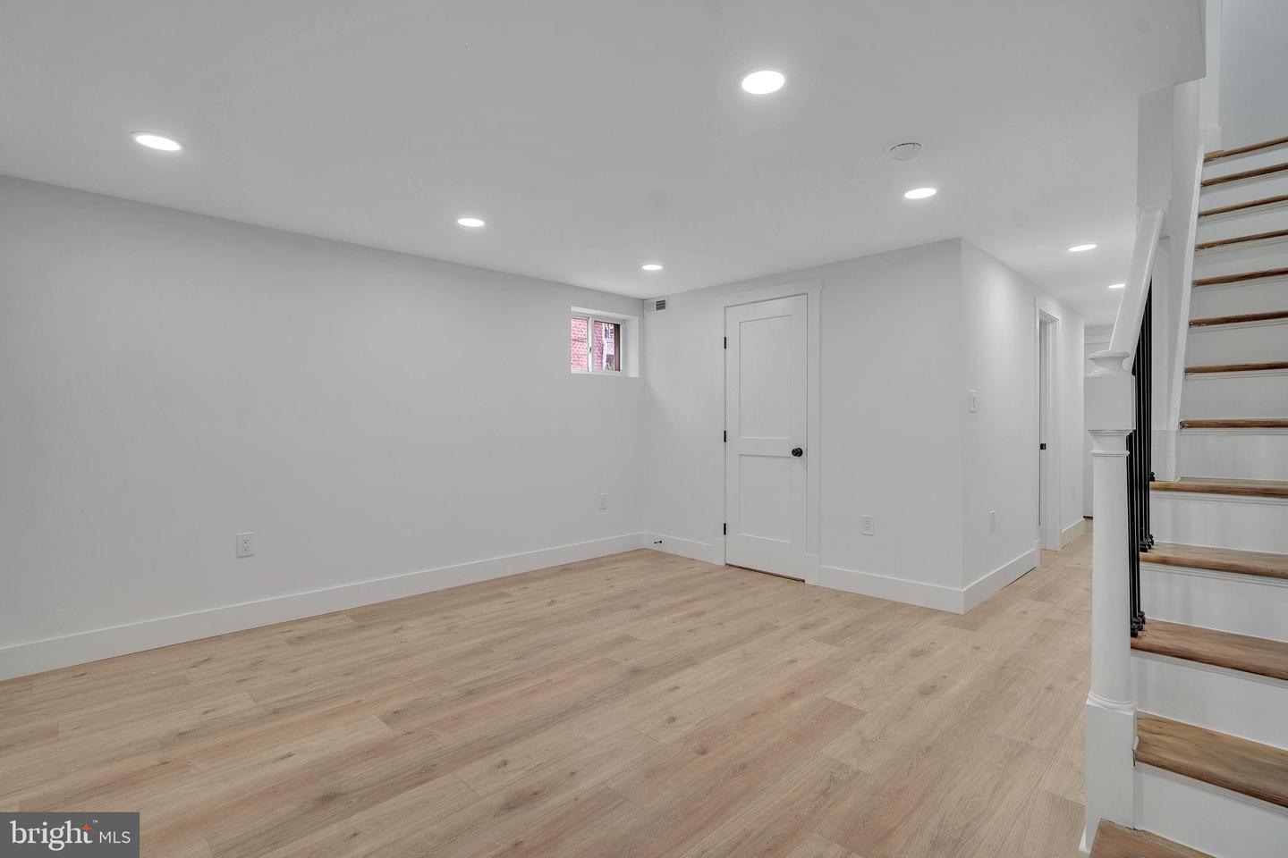 1636 40TH ST SE, WASHINGTON, District Of Columbia 20020, 3 Bedrooms Bedrooms, ,1 BathroomBathrooms,Residential,For sale,1636 40TH ST SE,DCDC2201132 MLS # DCDC2201132
