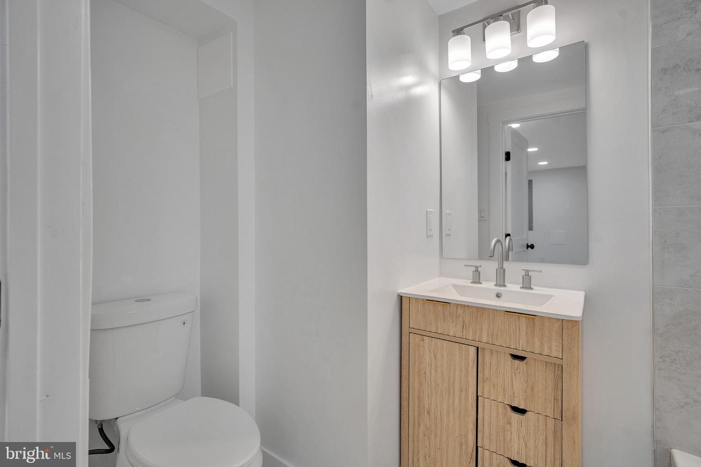 1636 40TH ST SE, WASHINGTON, District Of Columbia 20020, 3 Bedrooms Bedrooms, ,1 BathroomBathrooms,Residential,For sale,1636 40TH ST SE,DCDC2201132 MLS # DCDC2201132