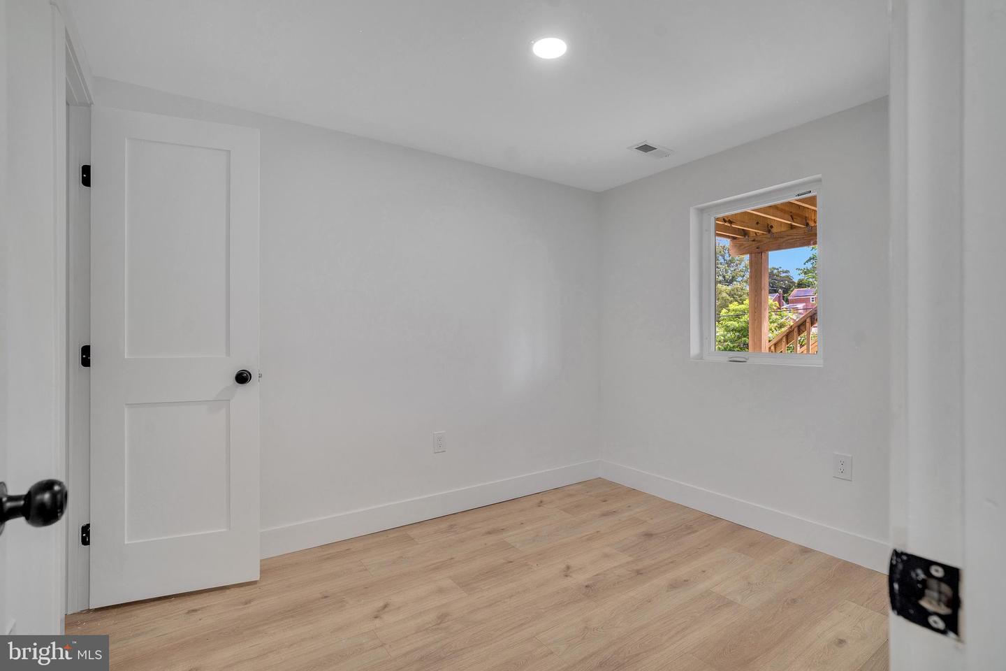 1636 40TH ST SE, WASHINGTON, District Of Columbia 20020, 3 Bedrooms Bedrooms, ,1 BathroomBathrooms,Residential,For sale,1636 40TH ST SE,DCDC2201132 MLS # DCDC2201132
