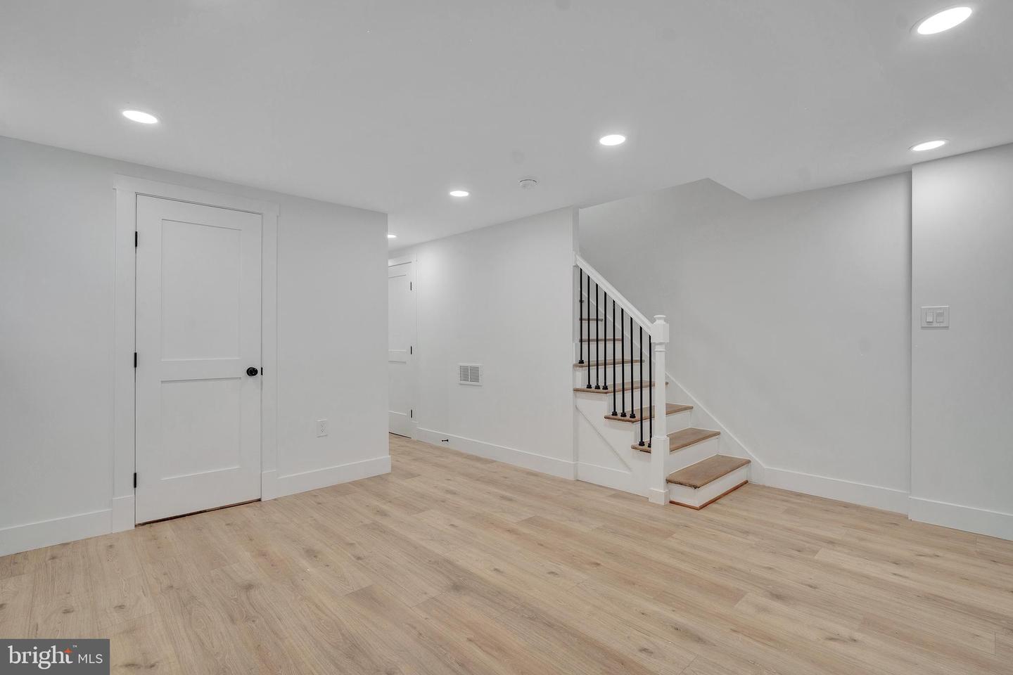 1636 40TH ST SE, WASHINGTON, District Of Columbia 20020, 3 Bedrooms Bedrooms, ,1 BathroomBathrooms,Residential,For sale,1636 40TH ST SE,DCDC2201132 MLS # DCDC2201132