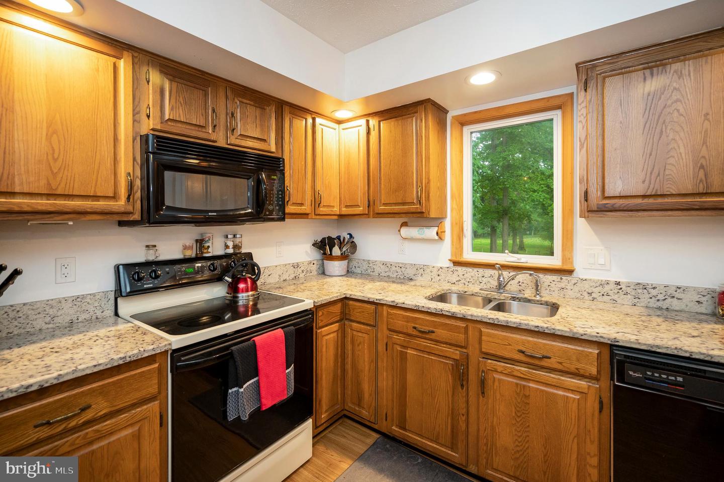 127 GOLD RUSH DR, LOCUST GROVE, Virginia 22508, 3 Bedrooms Bedrooms, 6 Rooms Rooms,2 BathroomsBathrooms,Residential,For sale,127 GOLD RUSH DR,VAOR2009718 MLS # VAOR2009718