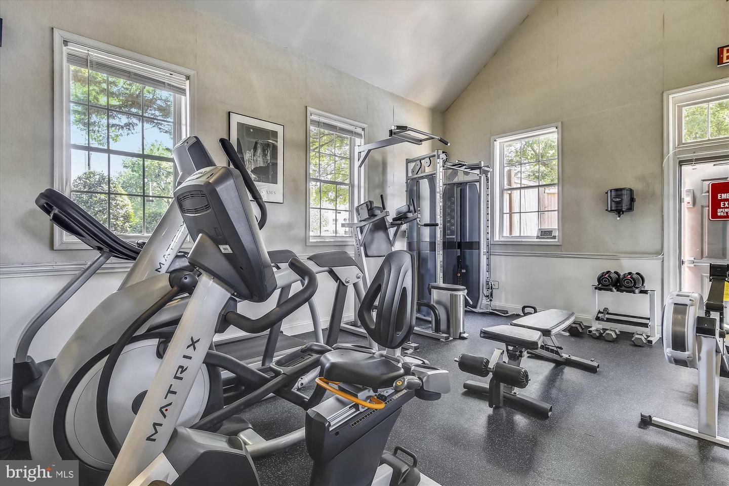 1712 W ABINGDON DR #102, ALEXANDRIA, Virginia 22314, 1 Bedroom Bedrooms, ,1 BathroomBathrooms,Residential,For sale,1712 W ABINGDON DR #102,VAAX2045466 MLS # VAAX2045466