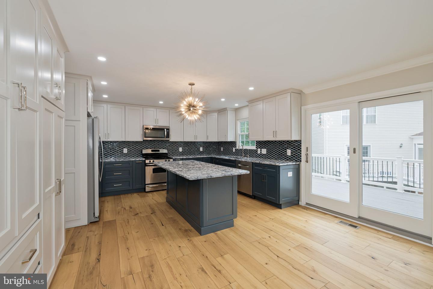 6620 CASTLE BAR CT, ALEXANDRIA, Virginia 22315, 5 Bedrooms Bedrooms, ,3 BathroomsBathrooms,Residential,For sale,6620 CASTLE BAR CT,VAFX2241714 MLS # VAFX2241714