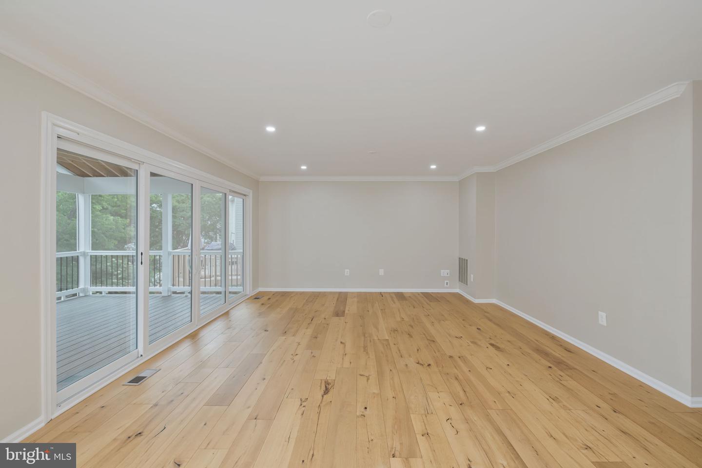 6620 CASTLE BAR CT, ALEXANDRIA, Virginia 22315, 5 Bedrooms Bedrooms, ,3 BathroomsBathrooms,Residential,For sale,6620 CASTLE BAR CT,VAFX2241714 MLS # VAFX2241714
