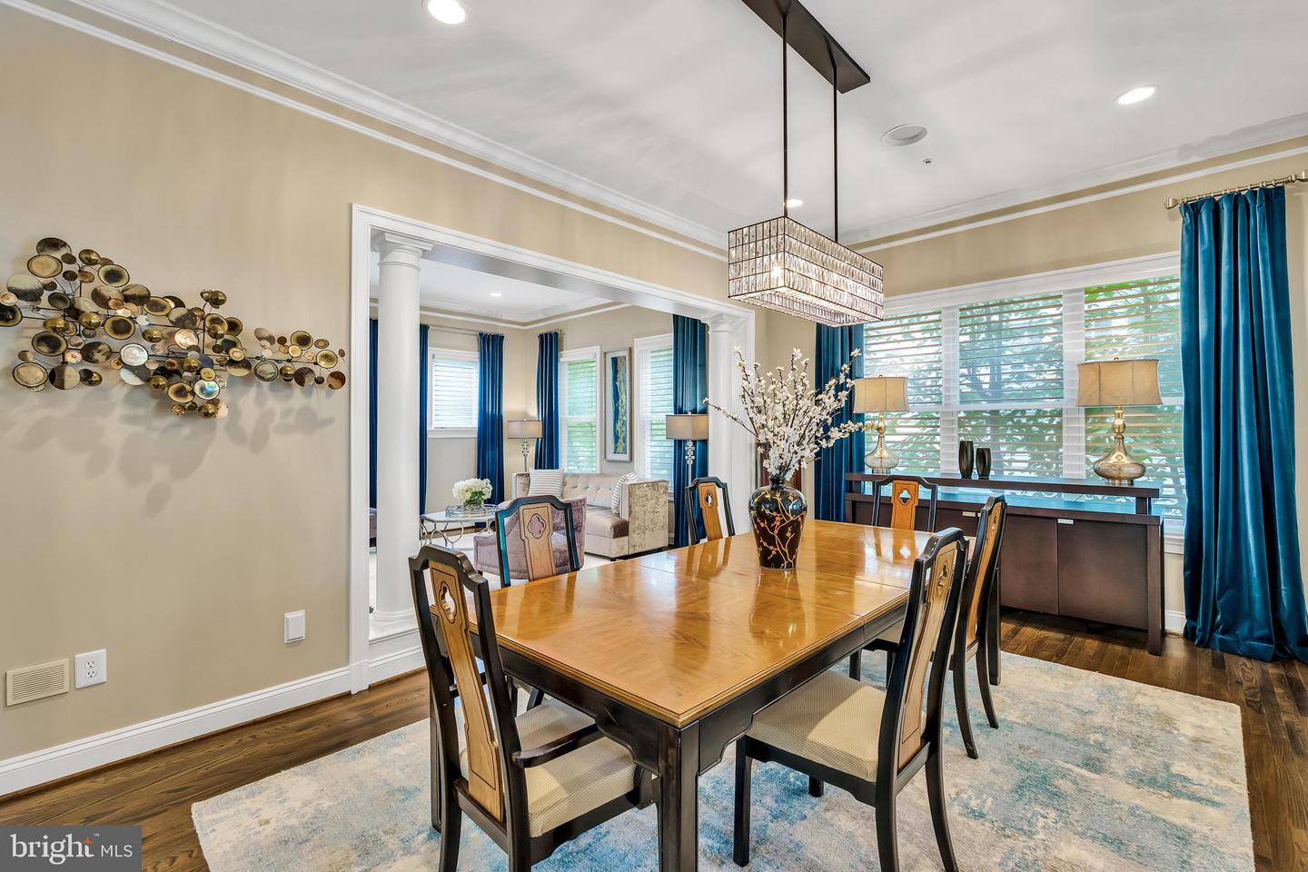 5526 MACARTHUR BLVD NW, WASHINGTON, District Of Columbia 20016, 6 Bedrooms Bedrooms, ,5 BathroomsBathrooms,Residential,For sale,5526 MACARTHUR BLVD NW,DCDC2201326 MLS # DCDC2201326