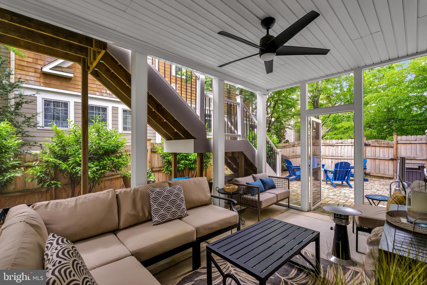 5526 MACARTHUR BLVD NW, WASHINGTON, District Of Columbia 20016, 6 Bedrooms Bedrooms, ,5 BathroomsBathrooms,Residential,For sale,5526 MACARTHUR BLVD NW,DCDC2201326 MLS # DCDC2201326