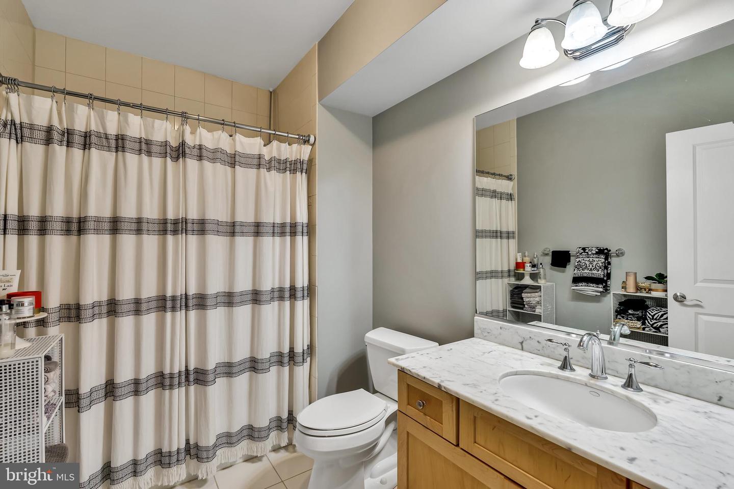 5526 MACARTHUR BLVD NW, WASHINGTON, District Of Columbia 20016, 6 Bedrooms Bedrooms, ,5 BathroomsBathrooms,Residential,For sale,5526 MACARTHUR BLVD NW,DCDC2201326 MLS # DCDC2201326