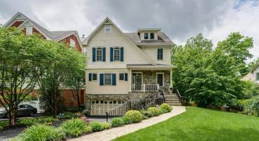 5526 MACARTHUR BLVD NW, WASHINGTON, District Of Columbia 20016, 6 Bedrooms Bedrooms, ,5 BathroomsBathrooms,Residential,For sale,5526 MACARTHUR BLVD NW,DCDC2201326 MLS # DCDC2201326
