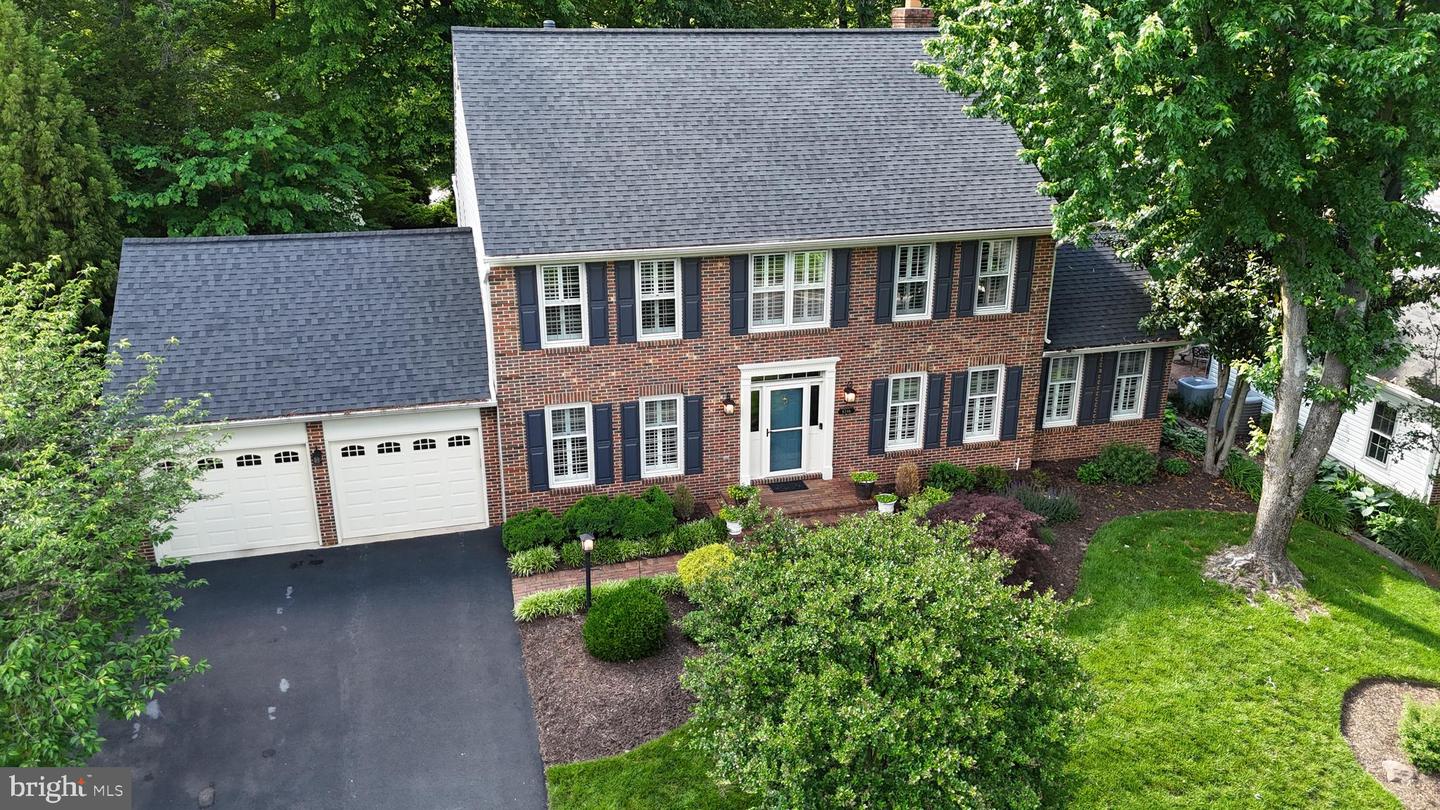 8346 ARGENT CIR, FAIRFAX STATION, Virginia 22039, 4 Bedrooms Bedrooms, ,3 BathroomsBathrooms,Residential,For sale,8346 ARGENT CIR,VAFX2241832 MLS # VAFX2241832