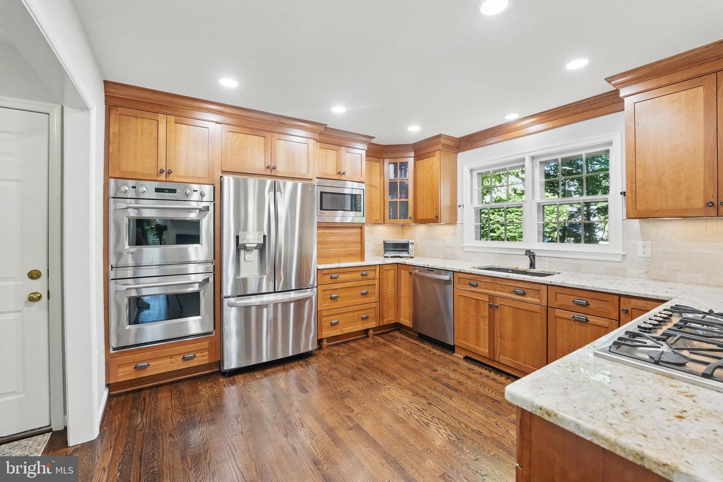 8346 ARGENT CIR, FAIRFAX STATION, Virginia 22039, 4 Bedrooms Bedrooms, ,3 BathroomsBathrooms,Residential,For sale,8346 ARGENT CIR,VAFX2241832 MLS # VAFX2241832