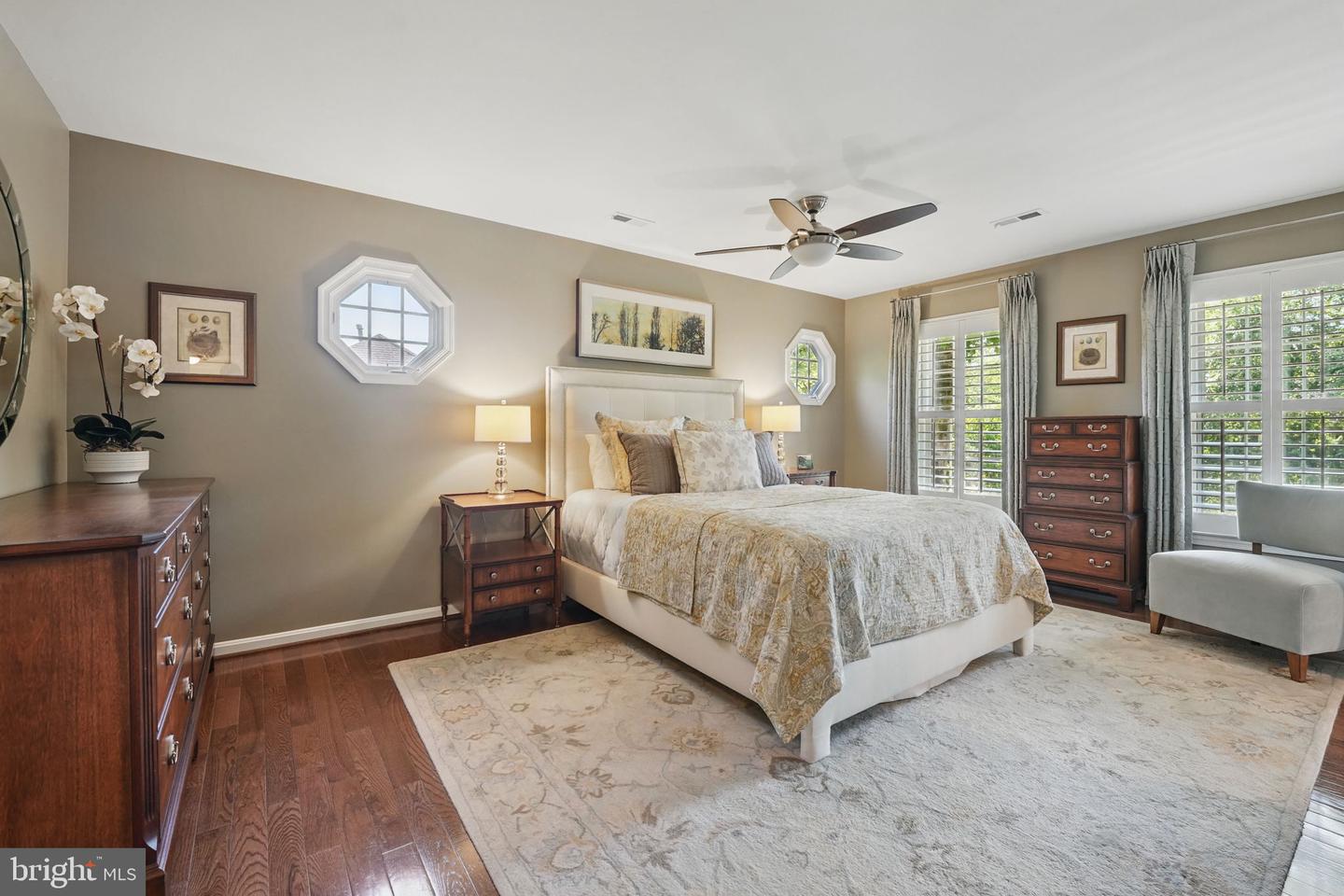 8346 ARGENT CIR, FAIRFAX STATION, Virginia 22039, 4 Bedrooms Bedrooms, ,3 BathroomsBathrooms,Residential,For sale,8346 ARGENT CIR,VAFX2241832 MLS # VAFX2241832