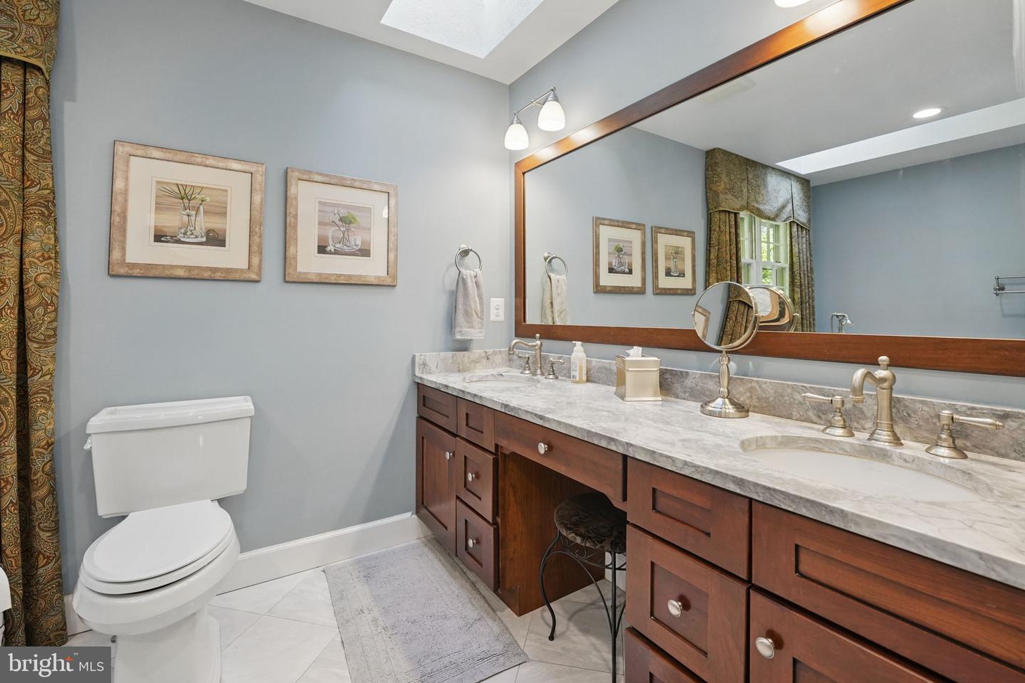 8346 ARGENT CIR, FAIRFAX STATION, Virginia 22039, 4 Bedrooms Bedrooms, ,3 BathroomsBathrooms,Residential,For sale,8346 ARGENT CIR,VAFX2241832 MLS # VAFX2241832