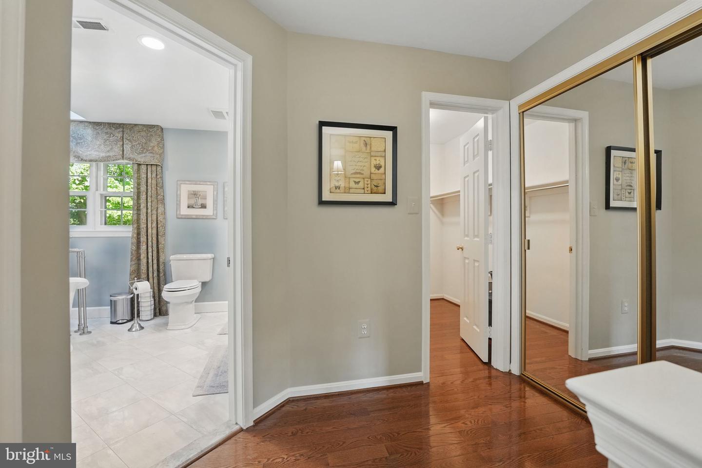8346 ARGENT CIR, FAIRFAX STATION, Virginia 22039, 4 Bedrooms Bedrooms, ,3 BathroomsBathrooms,Residential,For sale,8346 ARGENT CIR,VAFX2241832 MLS # VAFX2241832