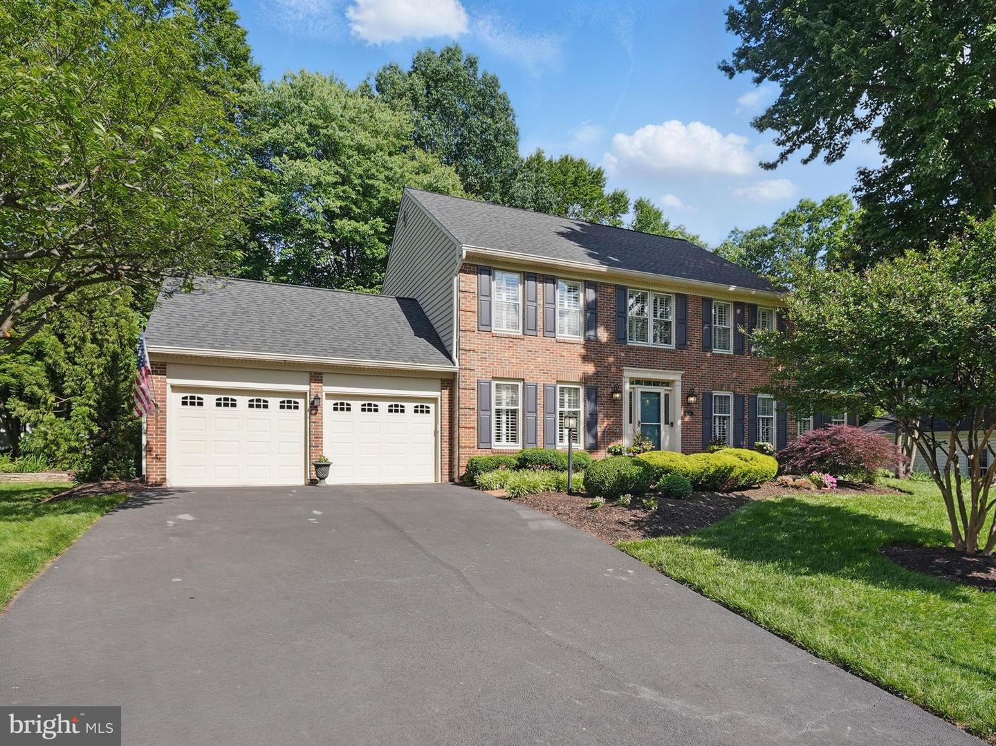 8346 ARGENT CIR, FAIRFAX STATION, Virginia 22039, 4 Bedrooms Bedrooms, ,3 BathroomsBathrooms,Residential,For sale,8346 ARGENT CIR,VAFX2241832 MLS # VAFX2241832