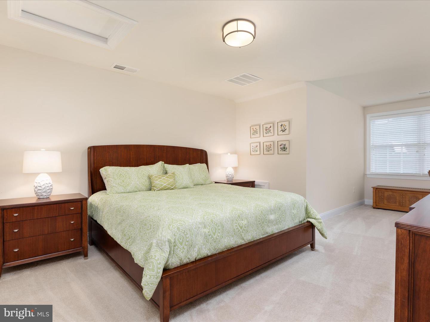 4861 PALMERS RIDGE CT, HAYMARKET, Virginia 20169, 3 Bedrooms Bedrooms, ,3 BathroomsBathrooms,Residential,For sale,4861 PALMERS RIDGE CT,VAPW2095054 MLS # VAPW2095054