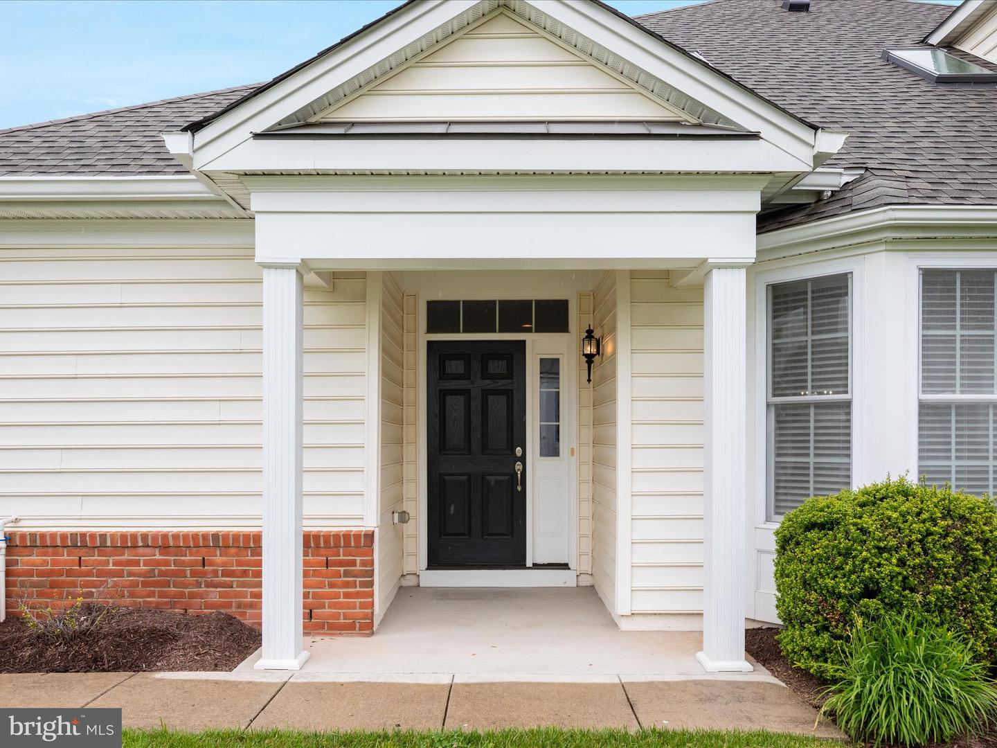 4861 PALMERS RIDGE CT, HAYMARKET, Virginia 20169, 3 Bedrooms Bedrooms, ,3 BathroomsBathrooms,Residential,For sale,4861 PALMERS RIDGE CT,VAPW2095054 MLS # VAPW2095054