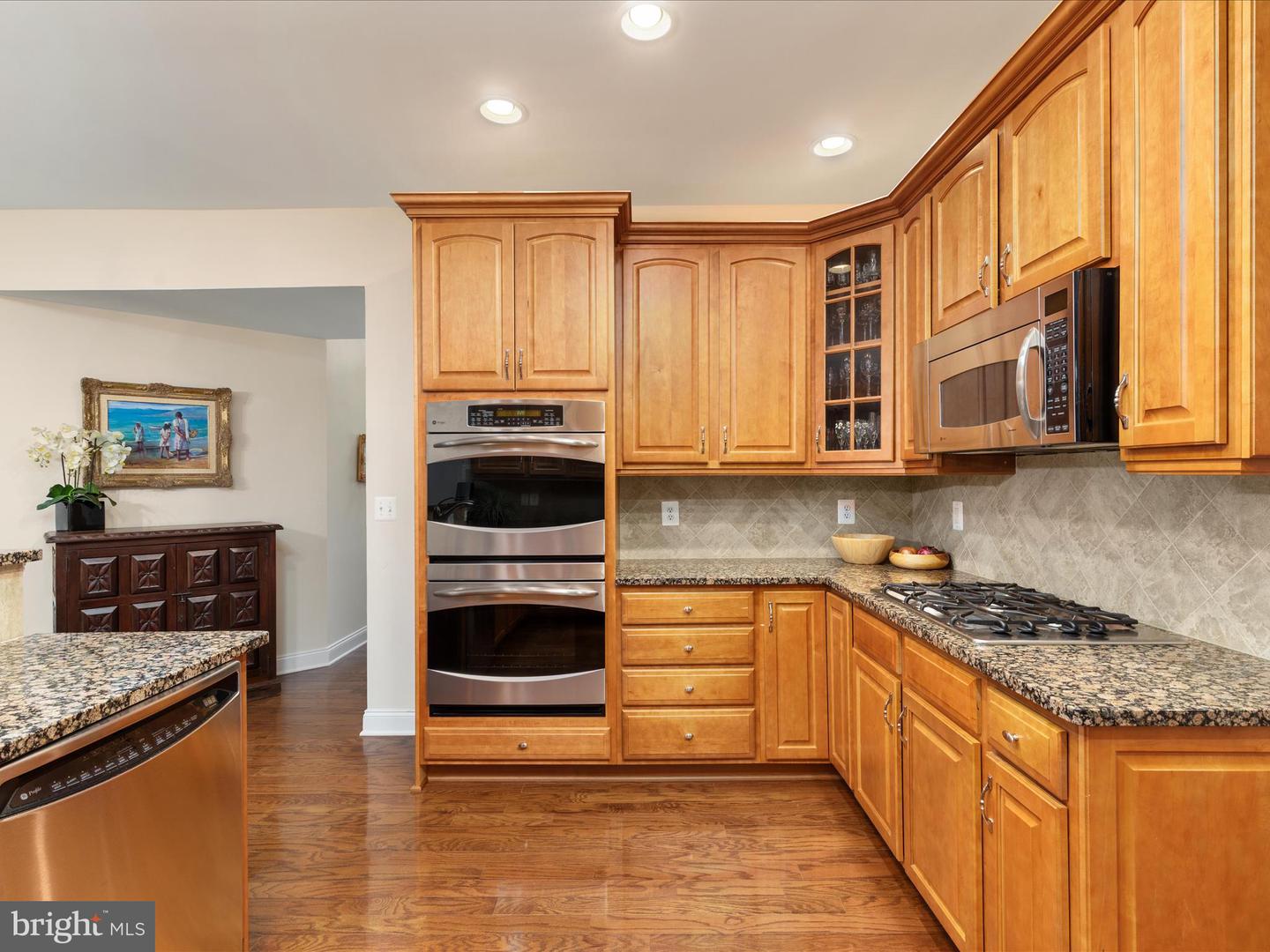 4861 PALMERS RIDGE CT, HAYMARKET, Virginia 20169, 3 Bedrooms Bedrooms, ,3 BathroomsBathrooms,Residential,For sale,4861 PALMERS RIDGE CT,VAPW2095054 MLS # VAPW2095054