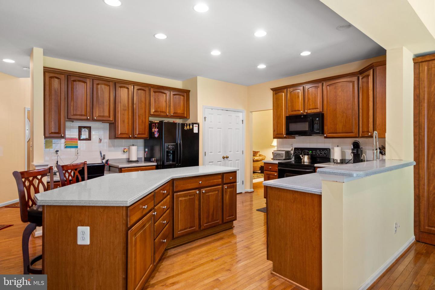 7313 EARLY MARKER CT, GAINESVILLE, Virginia 20155, 4 Bedrooms Bedrooms, ,3 BathroomsBathrooms,Residential,For sale,7313 EARLY MARKER CT,VAPW2095086 MLS # VAPW2095086
