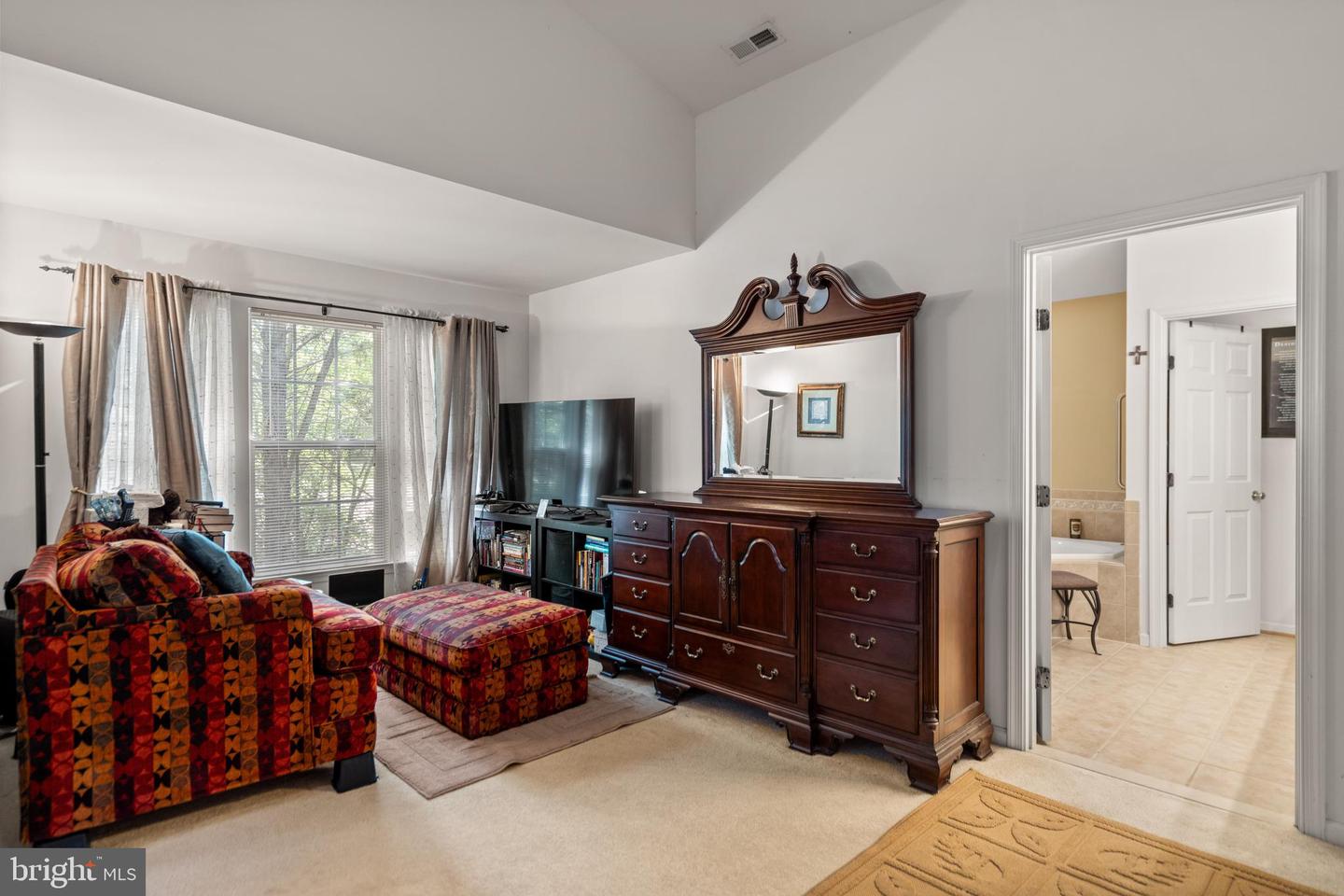 7313 EARLY MARKER CT, GAINESVILLE, Virginia 20155, 4 Bedrooms Bedrooms, ,3 BathroomsBathrooms,Residential,For sale,7313 EARLY MARKER CT,VAPW2095086 MLS # VAPW2095086