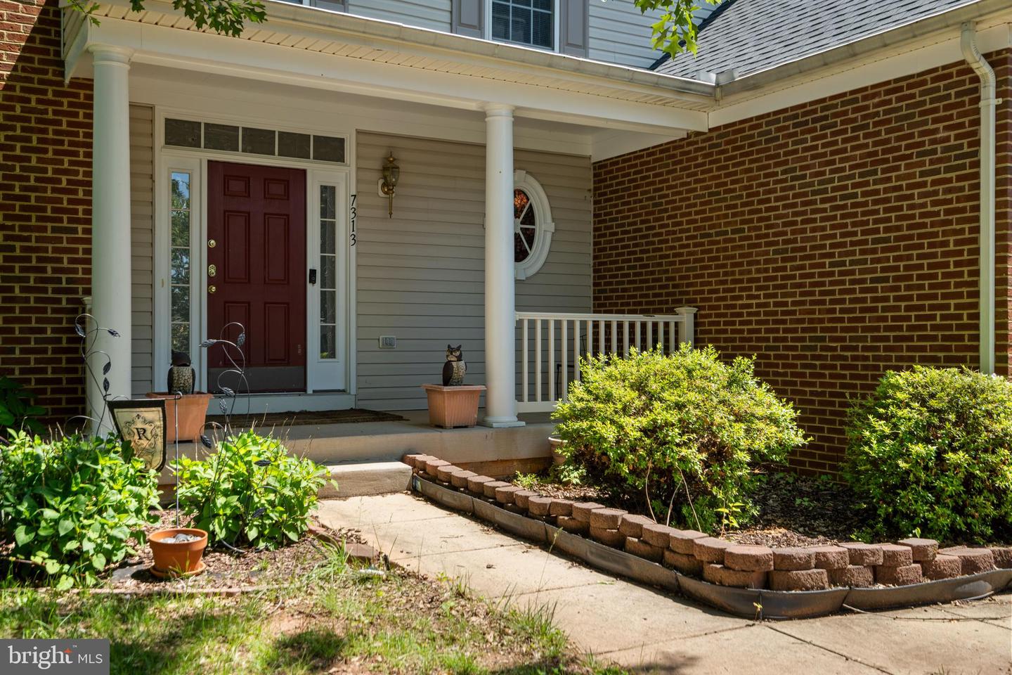 7313 EARLY MARKER CT, GAINESVILLE, Virginia 20155, 4 Bedrooms Bedrooms, ,3 BathroomsBathrooms,Residential,For sale,7313 EARLY MARKER CT,VAPW2095086 MLS # VAPW2095086