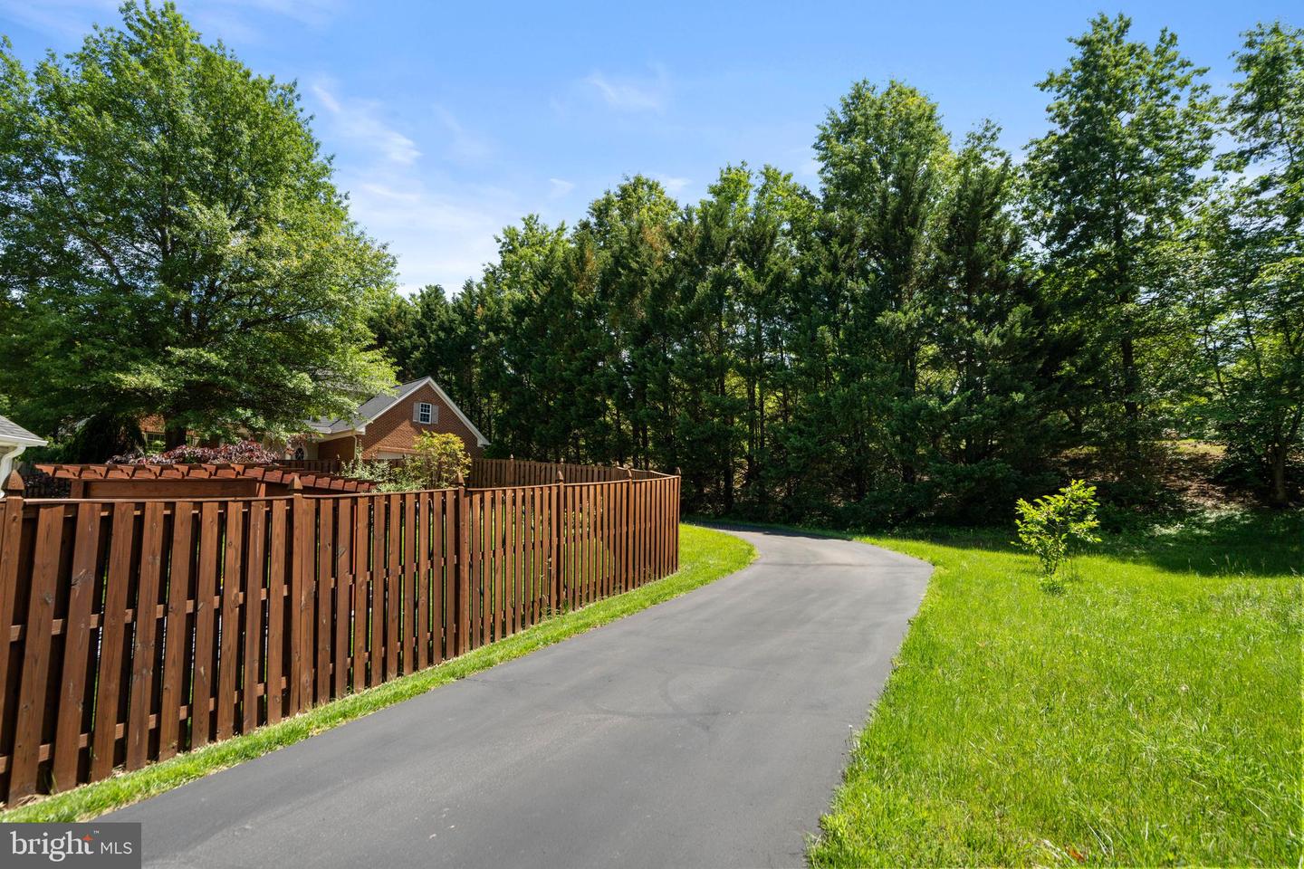 7313 EARLY MARKER CT, GAINESVILLE, Virginia 20155, 4 Bedrooms Bedrooms, ,3 BathroomsBathrooms,Residential,For sale,7313 EARLY MARKER CT,VAPW2095086 MLS # VAPW2095086