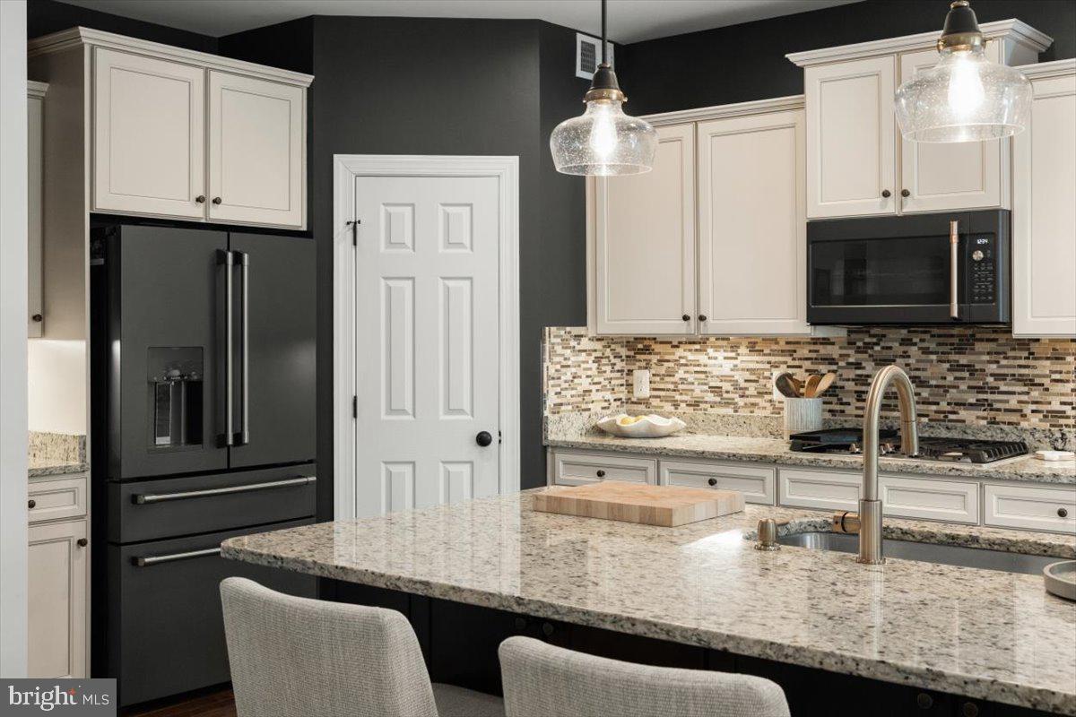 1791 MOULTRIE TER NE, LEESBURG, Virginia 20176, 4 Bedrooms Bedrooms, ,3 BathroomsBathrooms,Residential,For sale,1791 MOULTRIE TER NE,VALO2097300 MLS # VALO2097300