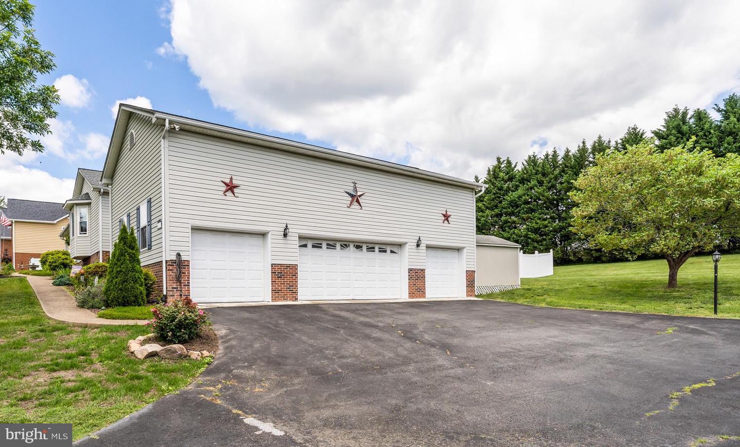 12219 GLADE DR, FREDERICKSBURG, Virginia 22407, 4 Bedrooms Bedrooms, ,2 BathroomsBathrooms,Residential,For sale,12219 GLADE DR,VASP2033276 MLS # VASP2033276