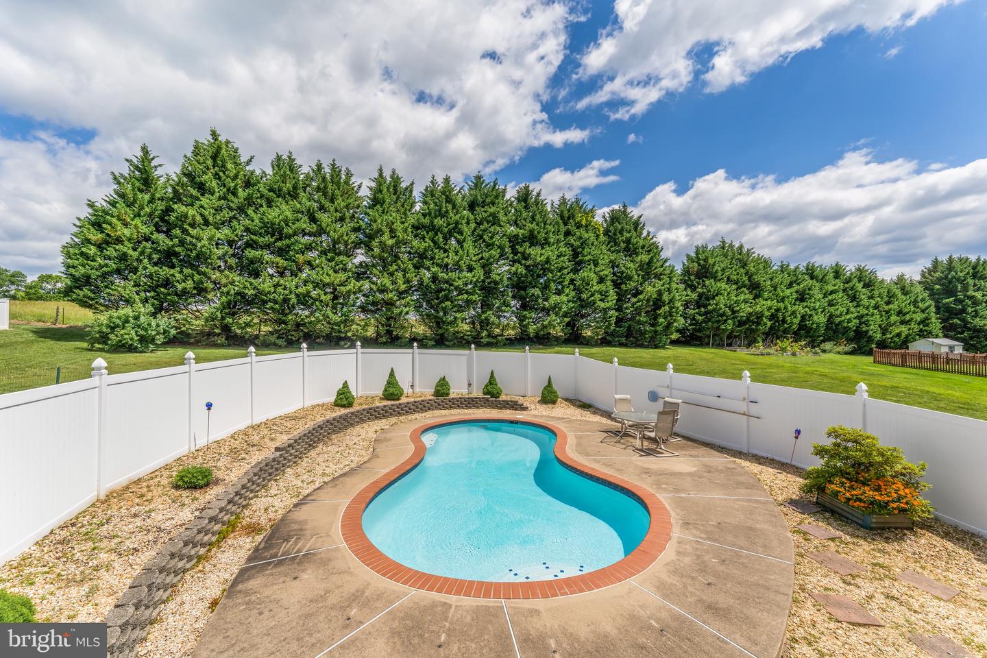 12219 GLADE DR, FREDERICKSBURG, Virginia 22407, 4 Bedrooms Bedrooms, ,2 BathroomsBathrooms,Residential,For sale,12219 GLADE DR,VASP2033276 MLS # VASP2033276