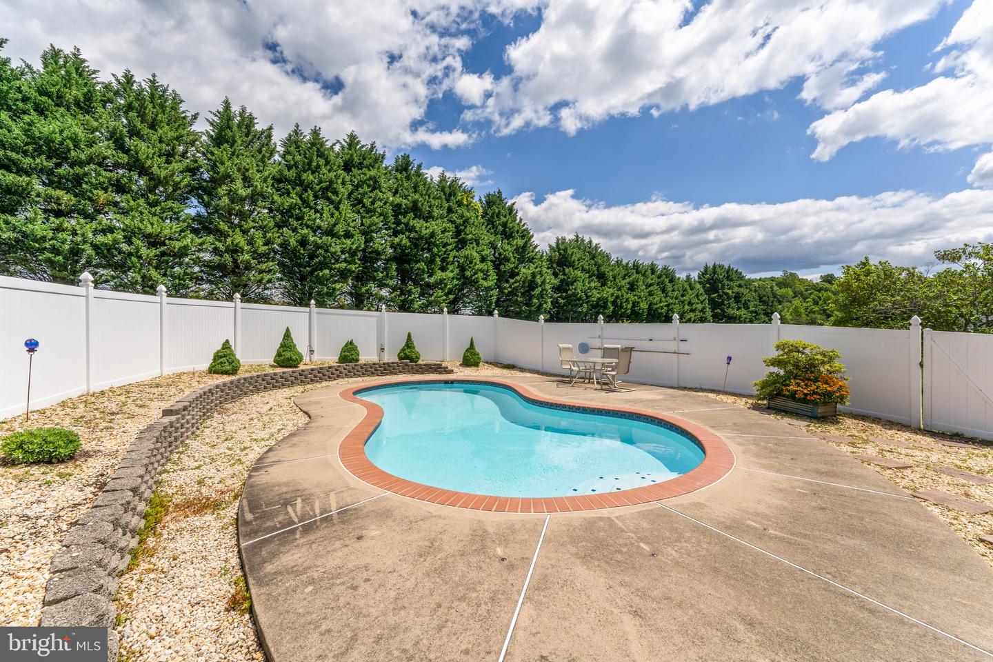 12219 GLADE DR, FREDERICKSBURG, Virginia 22407, 4 Bedrooms Bedrooms, ,2 BathroomsBathrooms,Residential,For sale,12219 GLADE DR,VASP2033276 MLS # VASP2033276