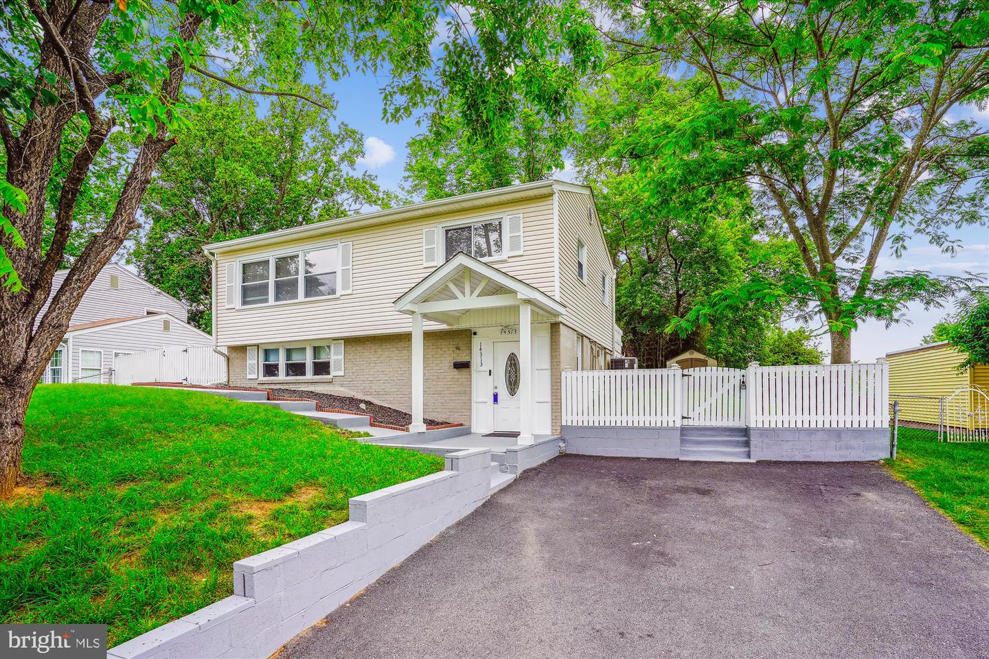 14313 RANDALL DR, WOODBRIDGE, Virginia 22191, 3 Bedrooms Bedrooms, ,2 BathroomsBathrooms,Residential,For sale,14313 RANDALL DR,VAPW2095132 MLS # VAPW2095132