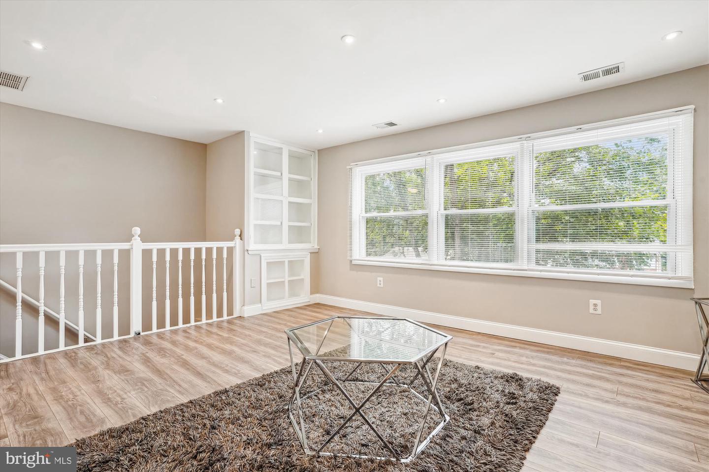 14313 RANDALL DR, WOODBRIDGE, Virginia 22191, 3 Bedrooms Bedrooms, ,2 BathroomsBathrooms,Residential,For sale,14313 RANDALL DR,VAPW2095132 MLS # VAPW2095132