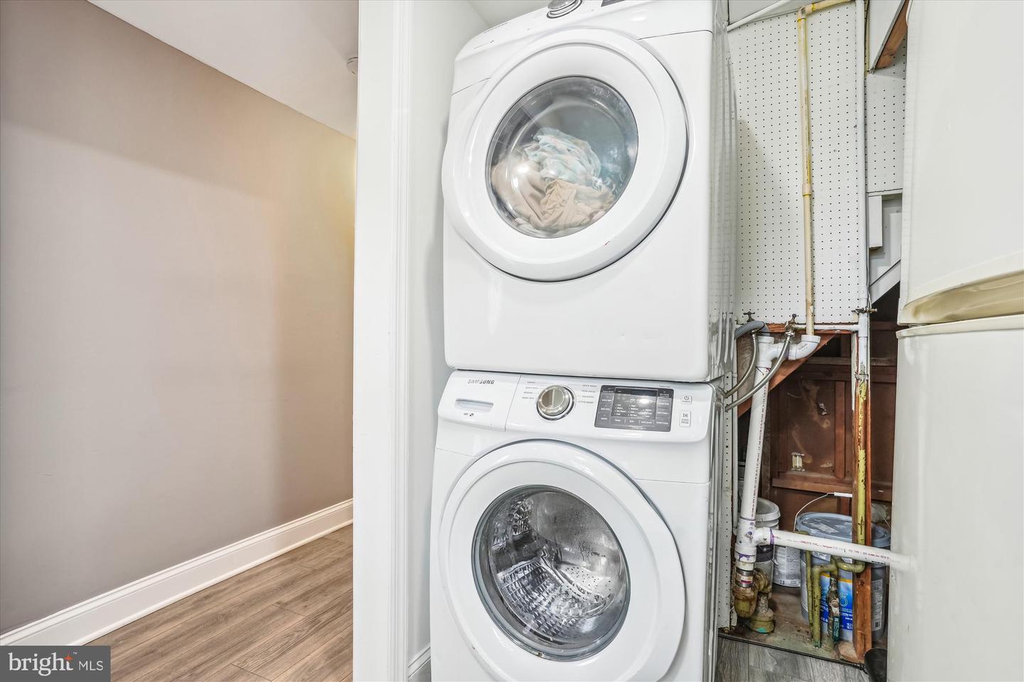14313 RANDALL DR, WOODBRIDGE, Virginia 22191, 3 Bedrooms Bedrooms, ,2 BathroomsBathrooms,Residential,For sale,14313 RANDALL DR,VAPW2095132 MLS # VAPW2095132