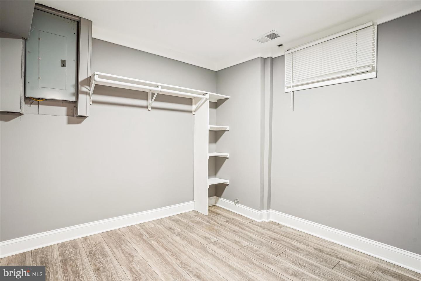 14313 RANDALL DR, WOODBRIDGE, Virginia 22191, 3 Bedrooms Bedrooms, ,2 BathroomsBathrooms,Residential,For sale,14313 RANDALL DR,VAPW2095132 MLS # VAPW2095132