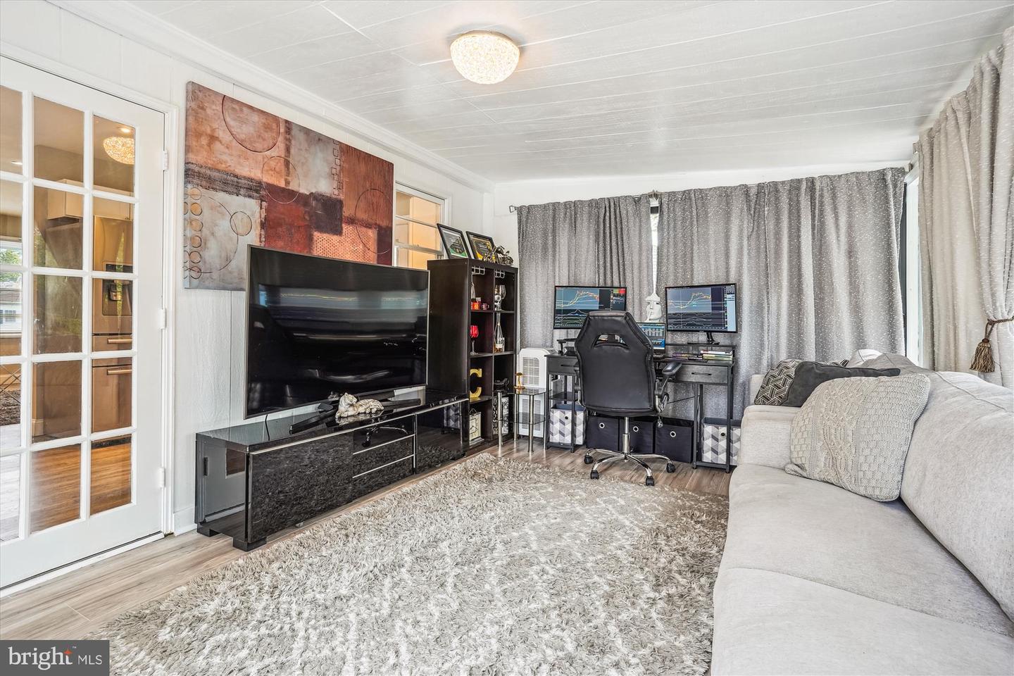 14313 RANDALL DR, WOODBRIDGE, Virginia 22191, 3 Bedrooms Bedrooms, ,2 BathroomsBathrooms,Residential,For sale,14313 RANDALL DR,VAPW2095132 MLS # VAPW2095132