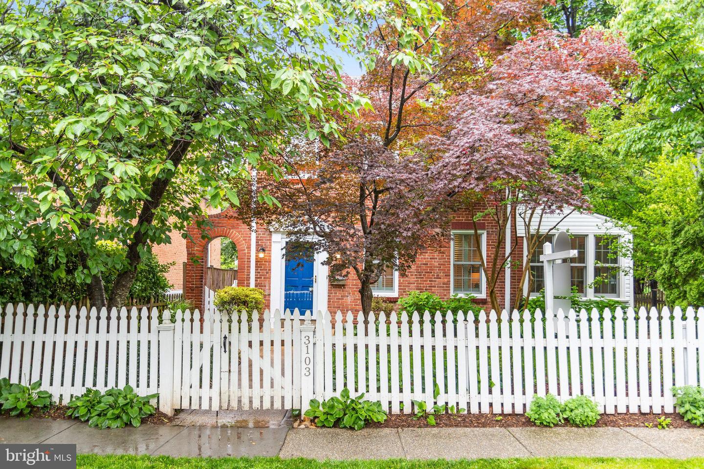 3103 OLIVER ST NW, WASHINGTON, District Of Columbia 20015, 4 Bedrooms Bedrooms, ,3 BathroomsBathrooms,Residential,For sale,3103 OLIVER ST NW,DCDC2201632 MLS # DCDC2201632