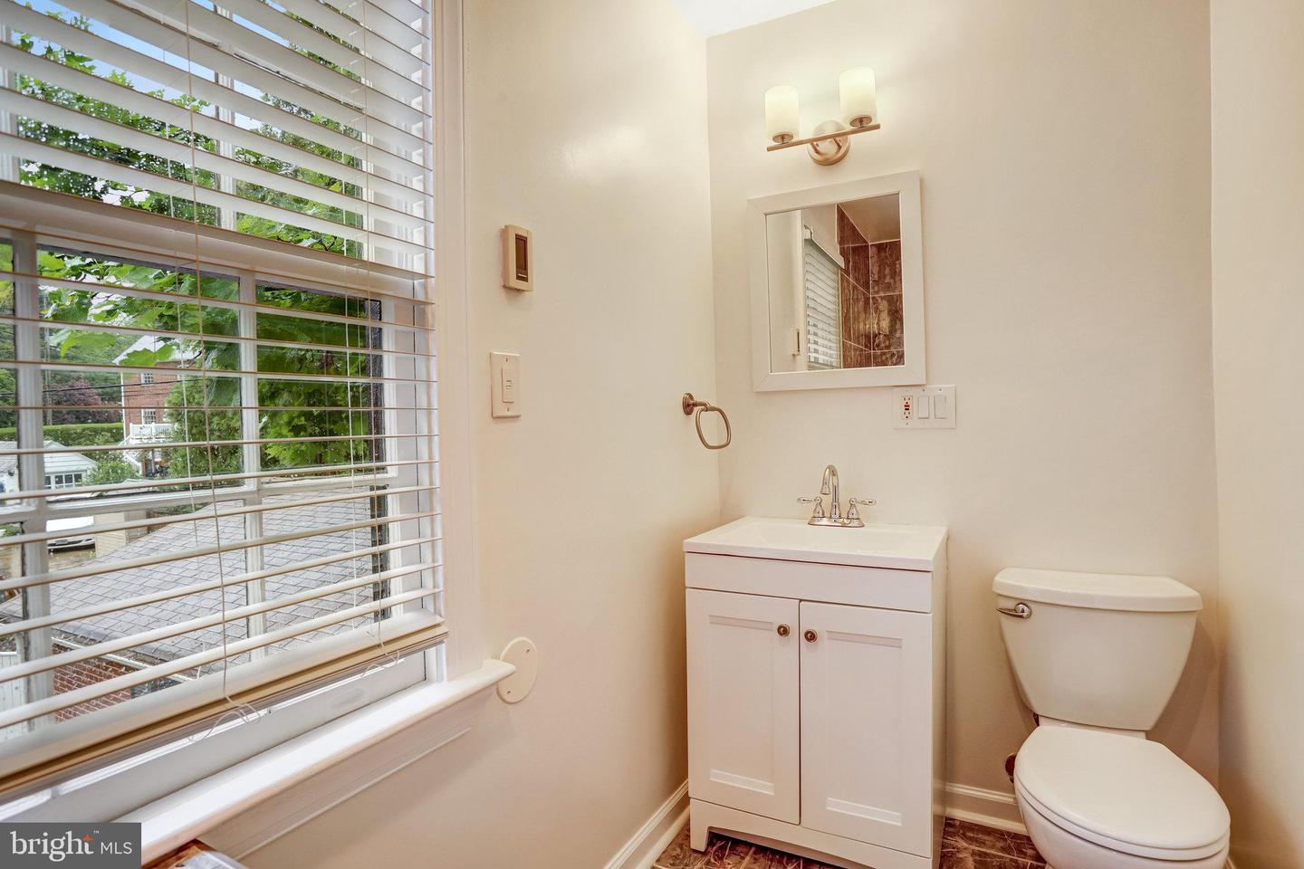 3103 OLIVER ST NW, WASHINGTON, District Of Columbia 20015, 4 Bedrooms Bedrooms, ,3 BathroomsBathrooms,Residential,For sale,3103 OLIVER ST NW,DCDC2201632 MLS # DCDC2201632