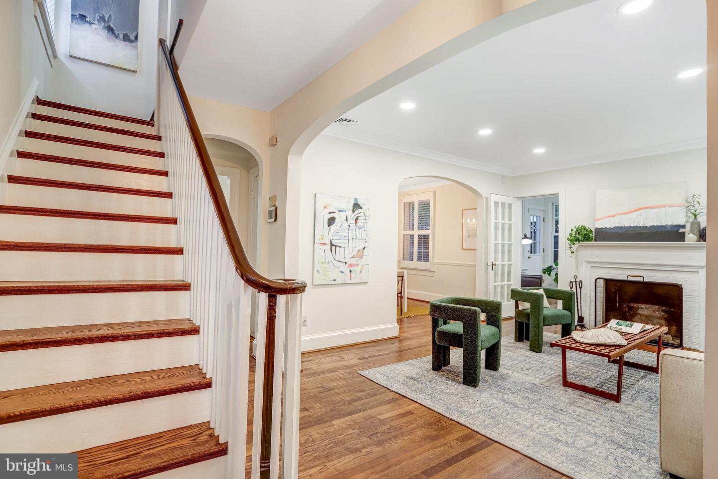 3103 OLIVER ST NW, WASHINGTON, District Of Columbia 20015, 4 Bedrooms Bedrooms, ,3 BathroomsBathrooms,Residential,For sale,3103 OLIVER ST NW,DCDC2201632 MLS # DCDC2201632