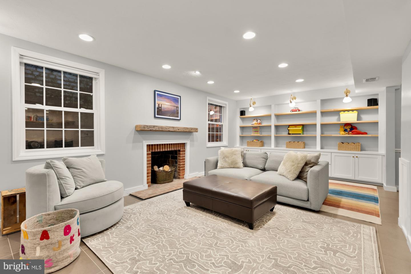1970 UPSHUR ST NW, WASHINGTON, District Of Columbia 20011, 7 Bedrooms Bedrooms, ,5 BathroomsBathrooms,Residential,For sale,1970 UPSHUR ST NW,DCDC2201652 MLS # DCDC2201652